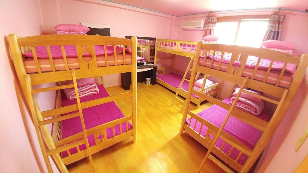 Fall Guesthouse Gangneung Dış mekan fotoğraf